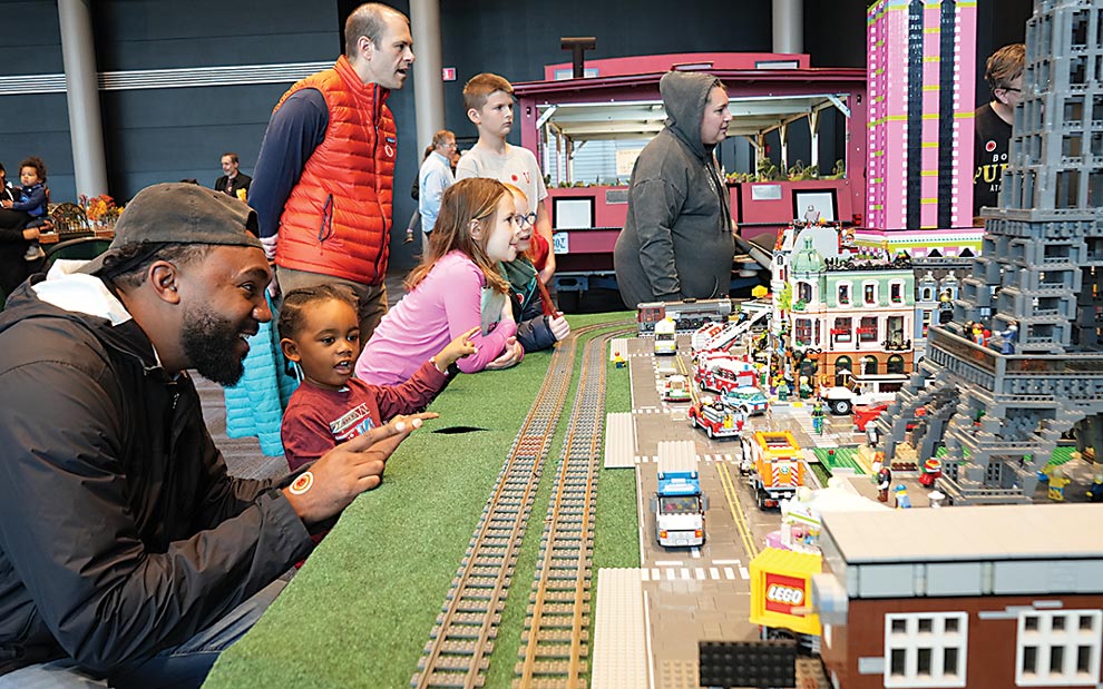 Model Railroad Show Returns to Science Museum With Even More Train-Themed Fun model trains