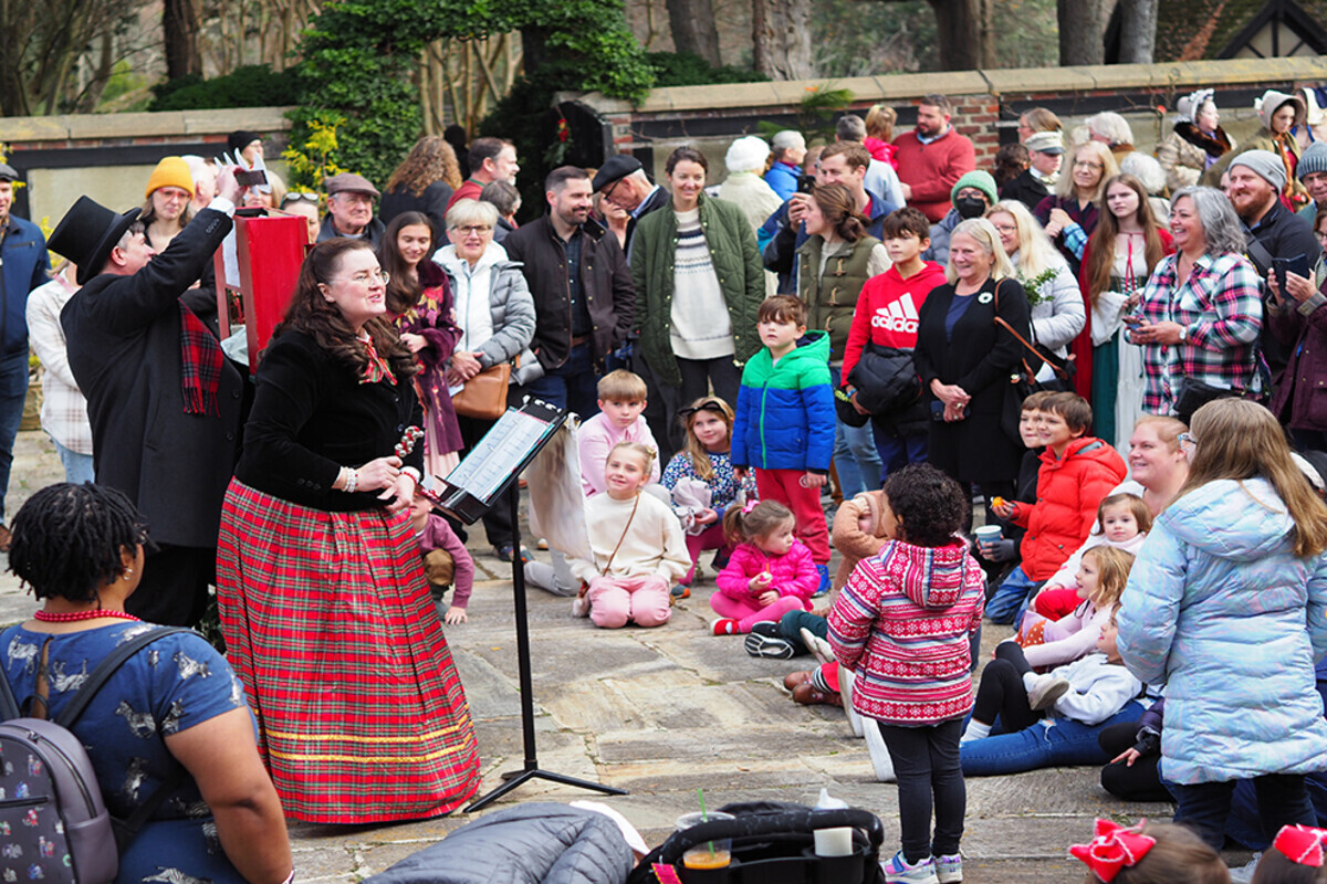 Agecroft Hall and Gardens Hosts Free Yuletides Open House on December 14th Holidays at Agecroft