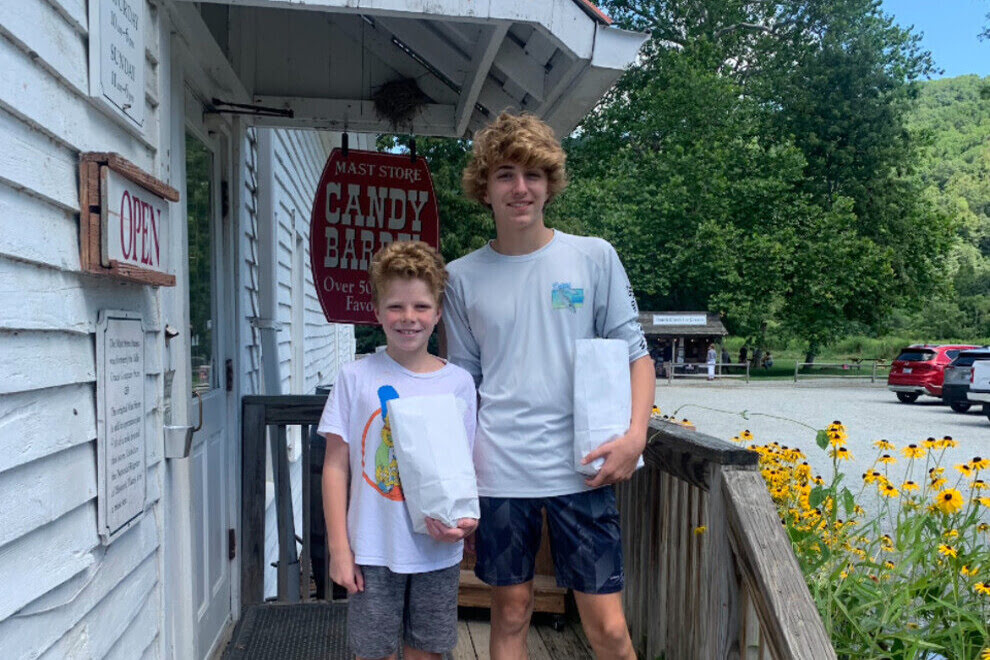 Gone Country DadZone - Gone Country