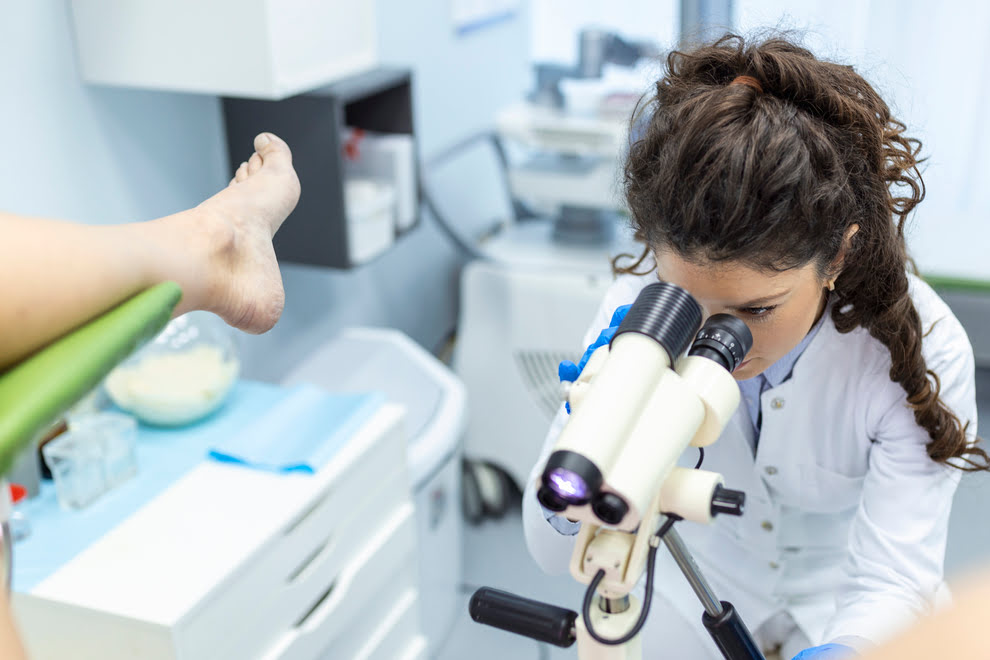 Cervical Cancer: Causes, Diagnosis, and Treatment female doctor conducting colposcopy