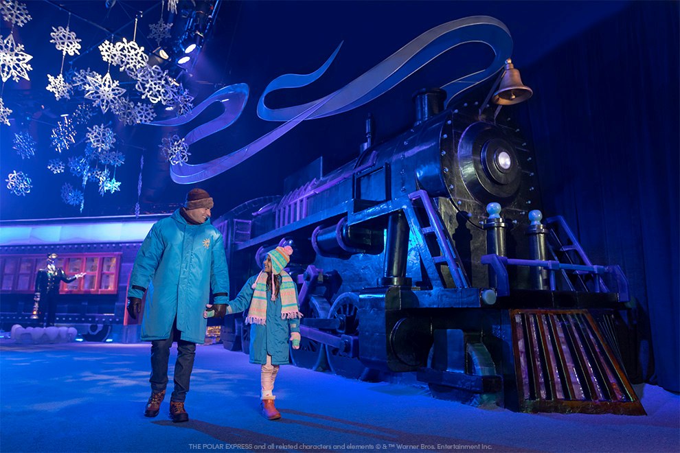 Gaylord National Resort ICE! Featuring The Polar Express