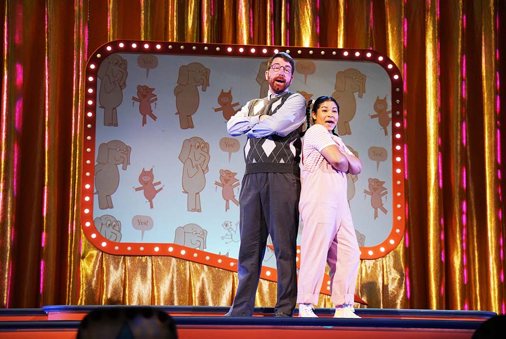 Elephant & Piggie Play Wows the Whole Family at New Virginia Rep Center Elephant & Piggie Play