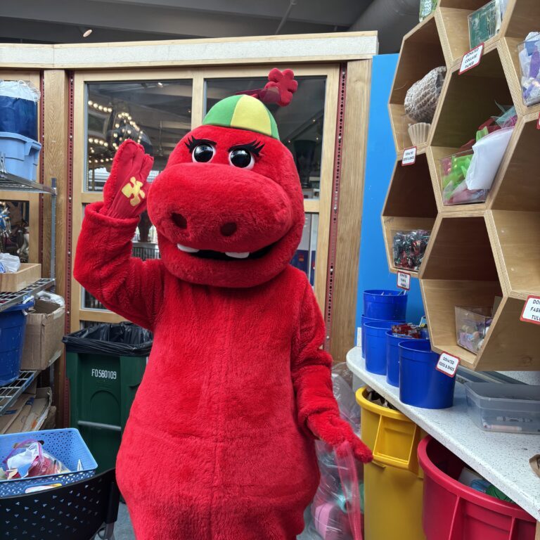 Art Creation Station