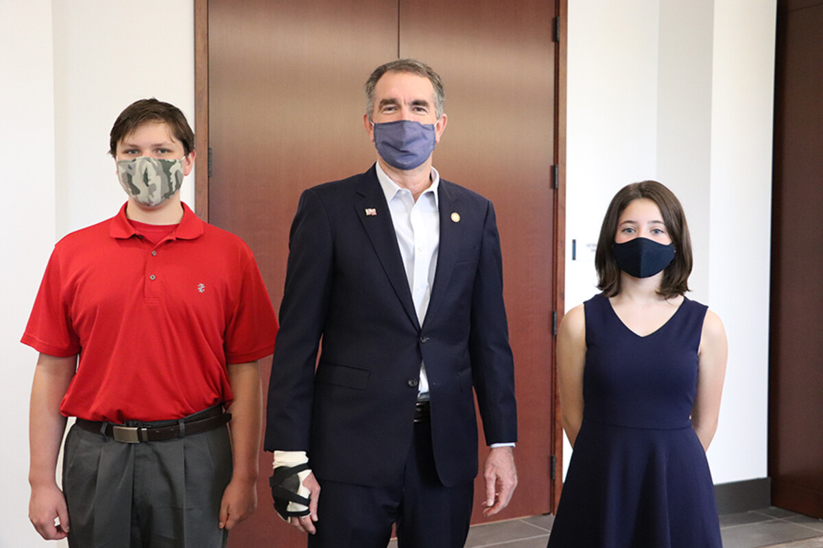 Students from Alexandria and Henrico County Earn Top Honors in VWM Veterans Day Contest