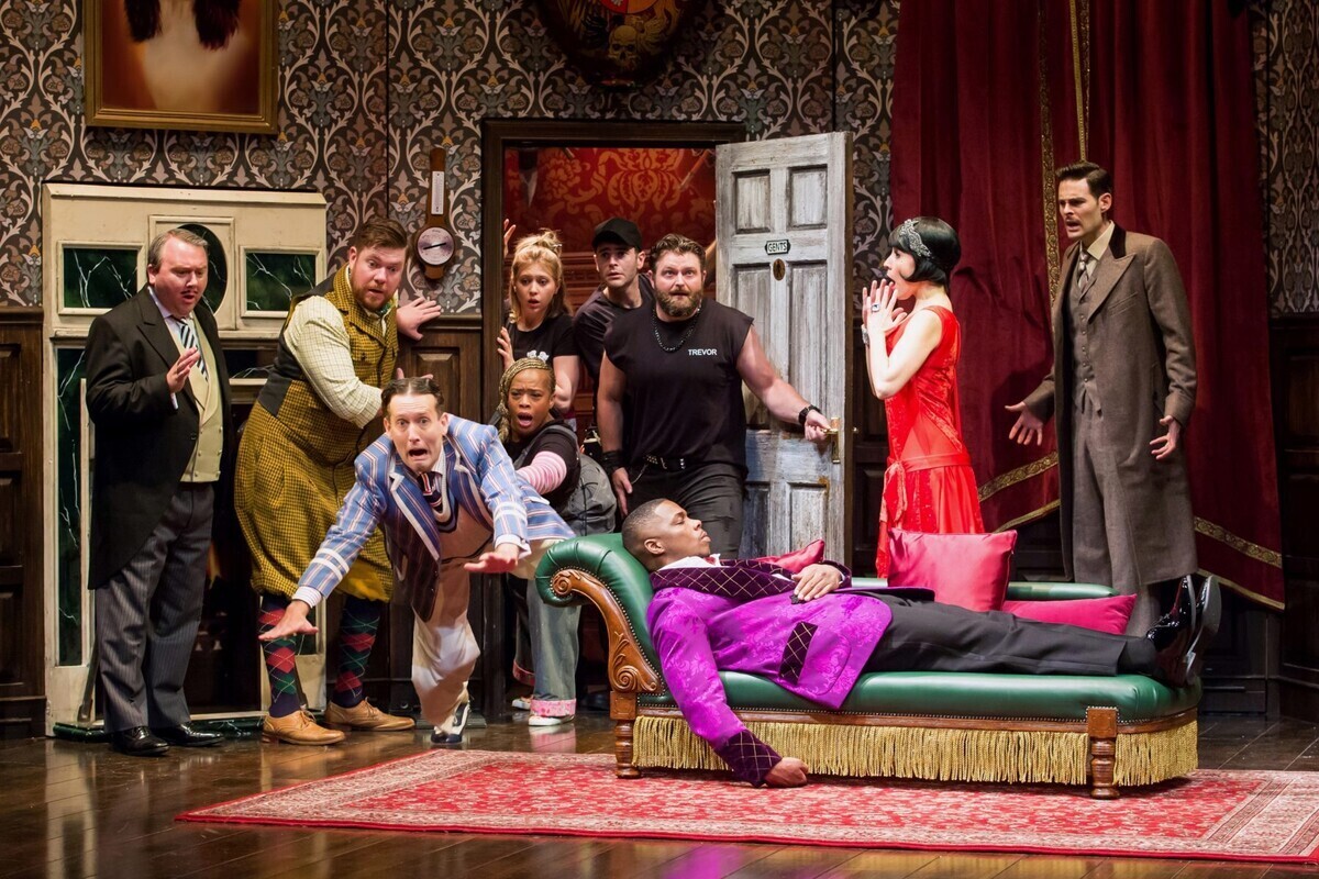 “The Play That Goes Wrong” is Flat-Out Fun at the Theatre