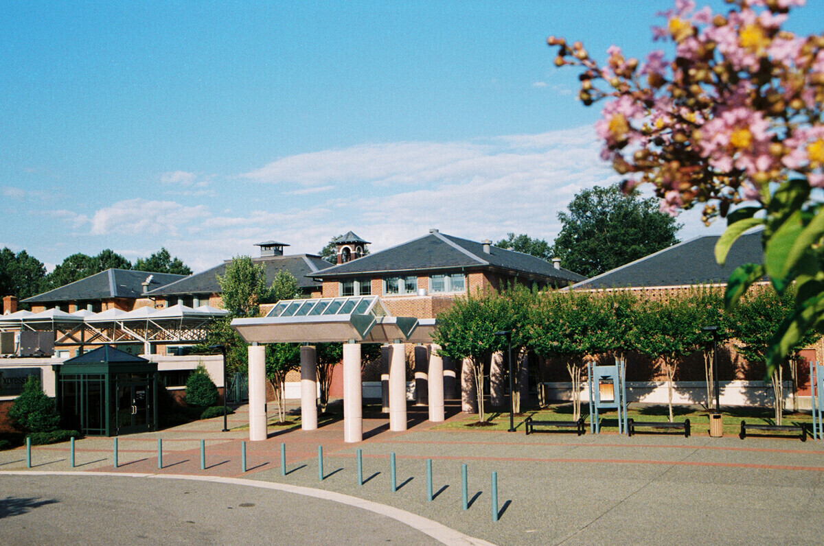 The Cultural Arts Center Hosts New Distance Learning Hubs