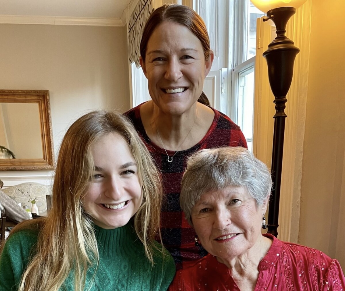 How You (and your Mom) Can Fight Osteoporosis