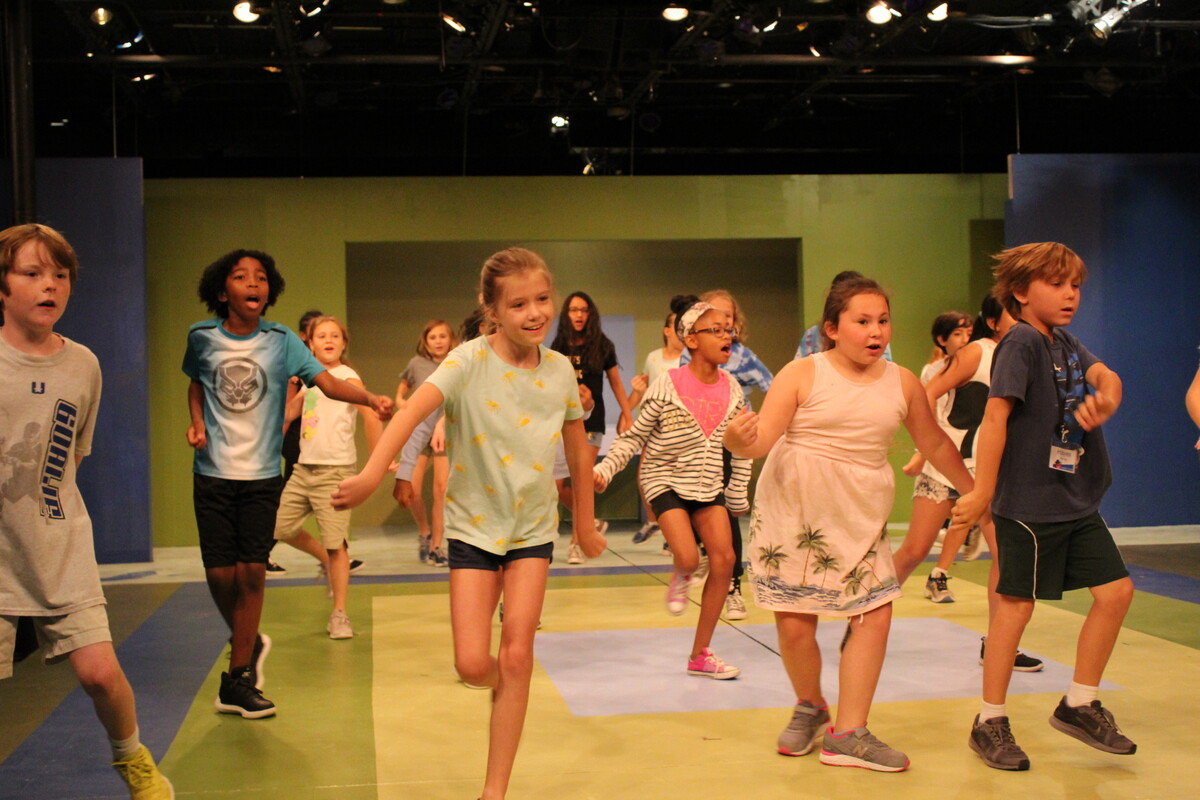 Flat Stanley and Virginia Rep to the Rescue for Creative Kids