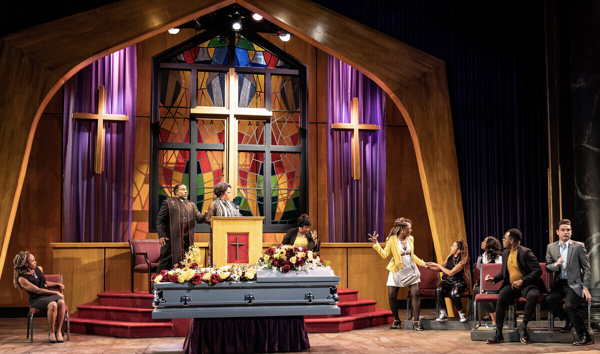 Dream Cast Sparkles in Touching and Familiar “Chicken & Biscuits” at The Rep’s November Theatre