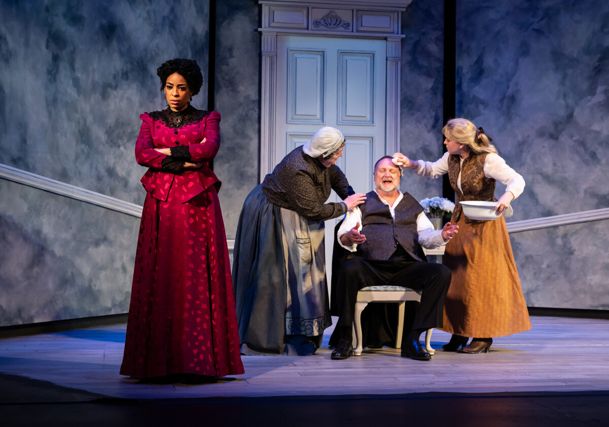 Smart Comedy from Virginia Rep Examines Marriage, Motherhood, and the Modern Woman