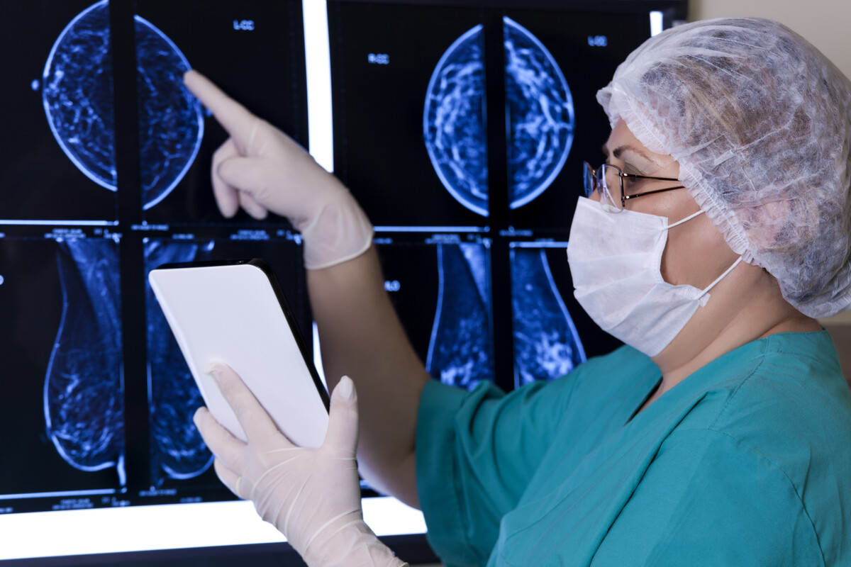 What You Should Know About Mammograms and the COVID-19 Vaccine