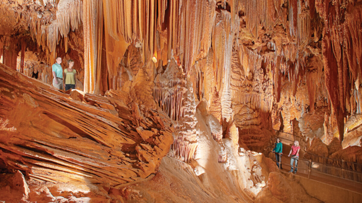 FUNderground for Families in Caves!