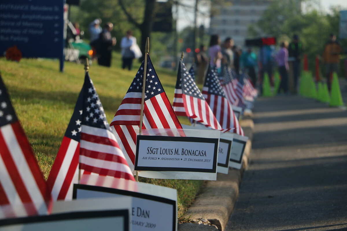 Honor a Veteran with a Memorial Flag at Virginia War Memorial